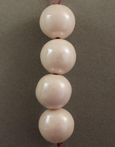 Lustre Bead Set - 4  20mm beads