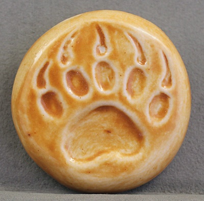 Large Bear Paw Cab- ivory or caramel