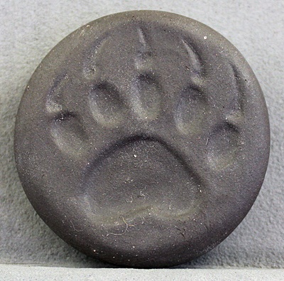 Large Bear Paw Cab- Back Stoneare