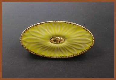 Oval Flower - Yellow with Gold